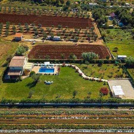 Nella Holiday home *
