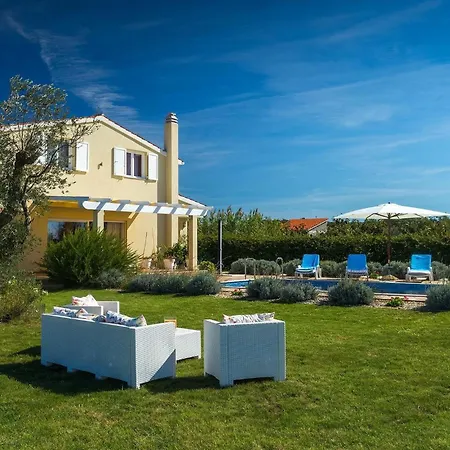Holiday home Nella