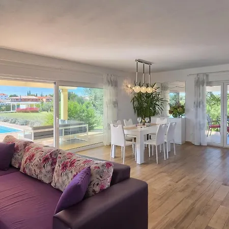 Holiday home Nella
